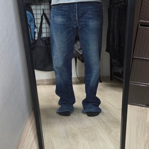 리바이스(Levi's) 501 빈티지 캣워싱 레귤러 데님