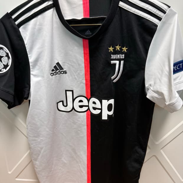 19-20 유벤투스 호날두 유니폼