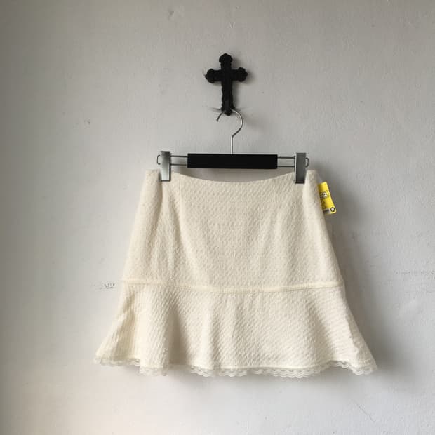 Glitter lace point mini skirt