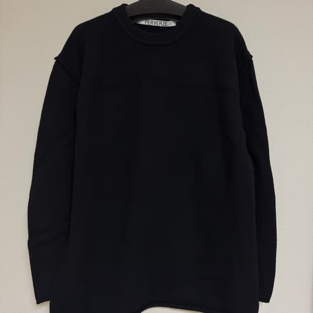 퍼버즈 Regular Wool Sweater Large / Black