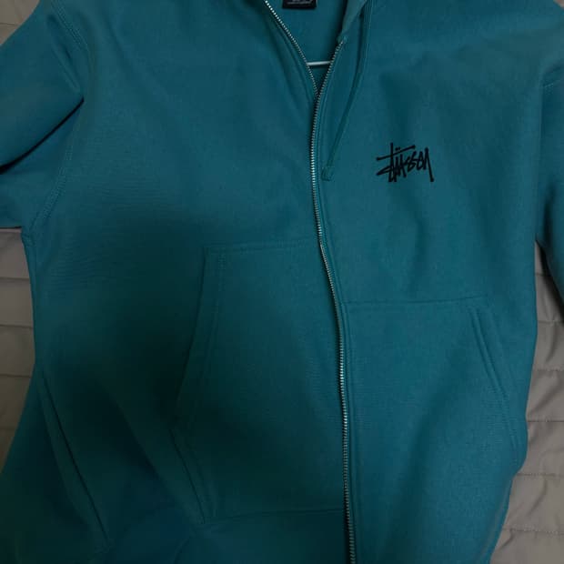 스튜시 후드집업