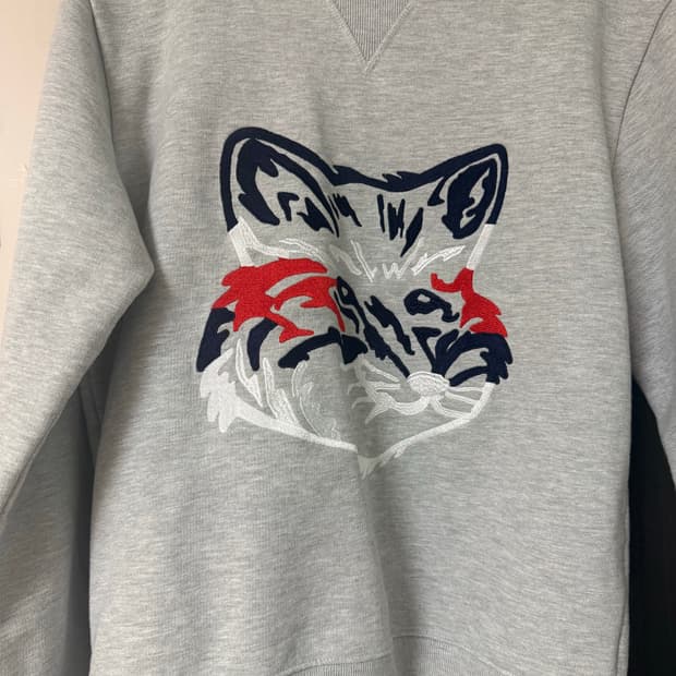 메종키츠네 폭스헤드 맨투맨 그레이(무료배송)