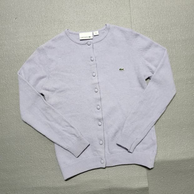 라코스테 라운드넥 울 가디건 연보라