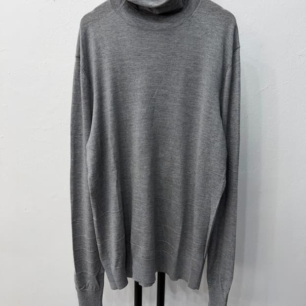 정품) COS 코스 남성 터틀넥 니트 S