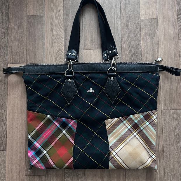 비비안웨스트우드 타탄체크 토트백