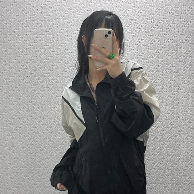 휠라 배색 올드스쿨 레트로 바람막이 자켓 L C08306