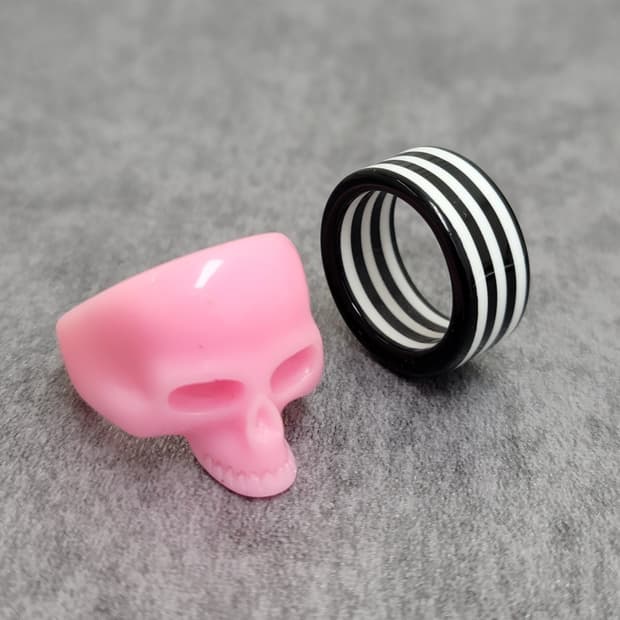 skull ring set