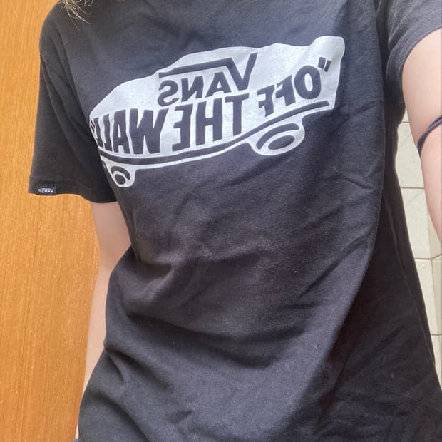 vans ๋ฐํ ํฐ