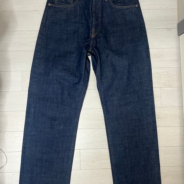 아웃스탠딩 30S CINCH BACK SELVEDGE WIDE PANTS