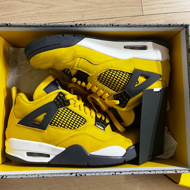 나이키 조던4 투어 옐로우 255
