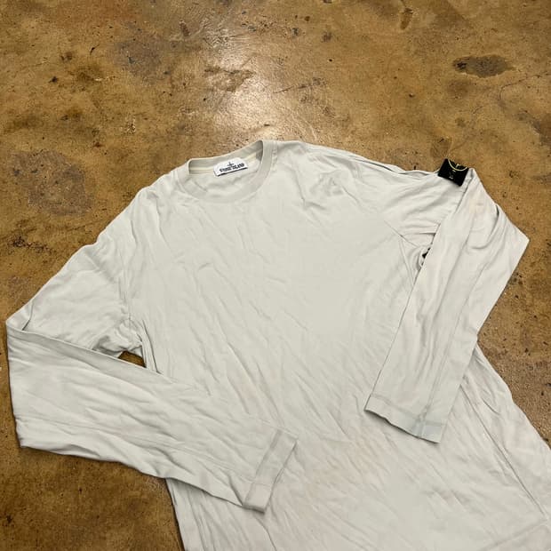 [정품/XL] 스톤아일랜드 와펜 롱슬리브 b8