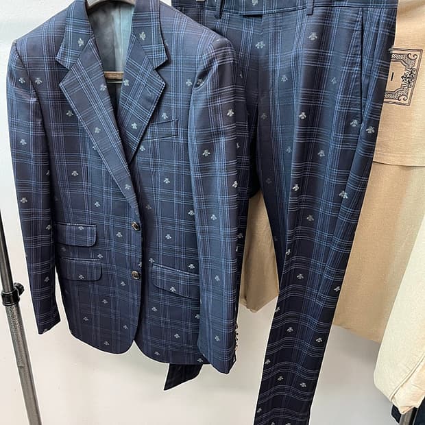 슬림100,32) 구찌 꿀벌 슈트