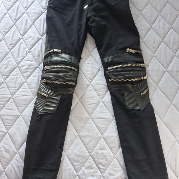 생로랑 14시즌 레더패널진 30