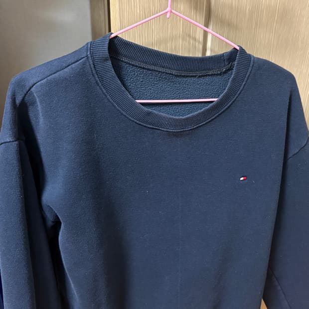 타미힐피거 맨투맨 L