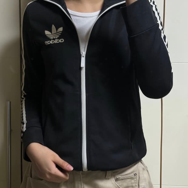 아디다스 기본 빅로고 블랙 져지