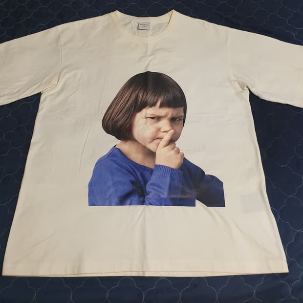 (18ss) 아크메드라비 베이비 페이스 백 레터링 반팔티 (2사이즈)