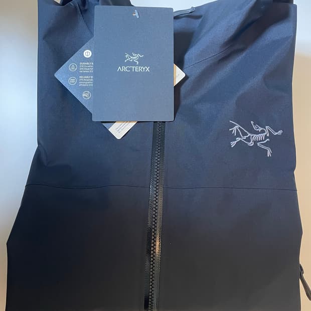 아크테릭스 베타 블랙 M