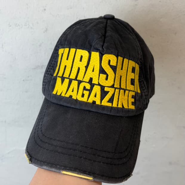 트레셔 빈티지 자수 로고 볼캡