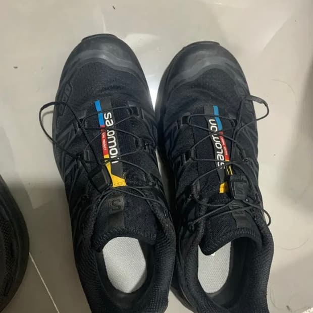 살로몬 운동화 245