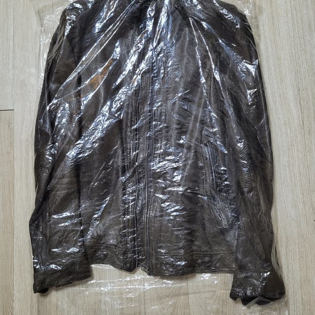 솔리드옴므 우영미 빈티지 가죽자켓 105사이즈