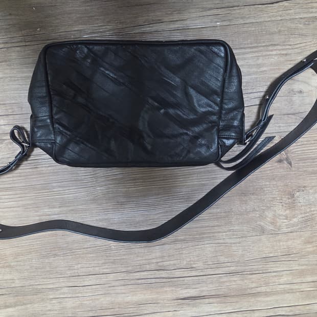 유스 크리즈백 판매합니다