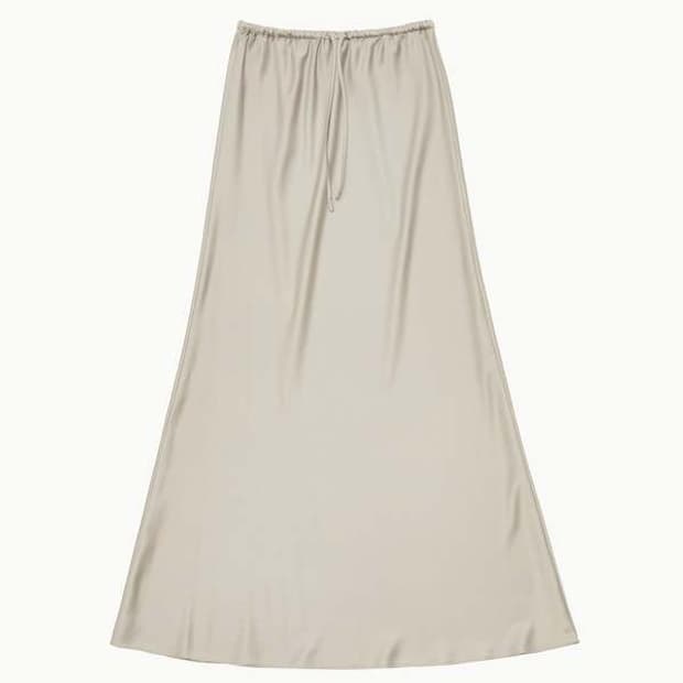 아모멘토 실키 롱 스커트