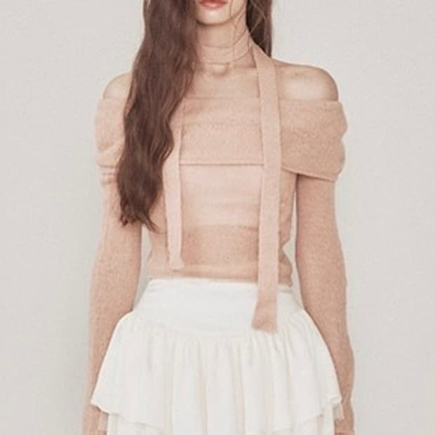 오프숄더 니트 (낫 유어 로즈)