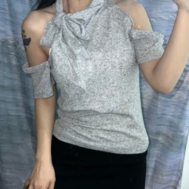 에이블리 오픈숄더 리본 탑