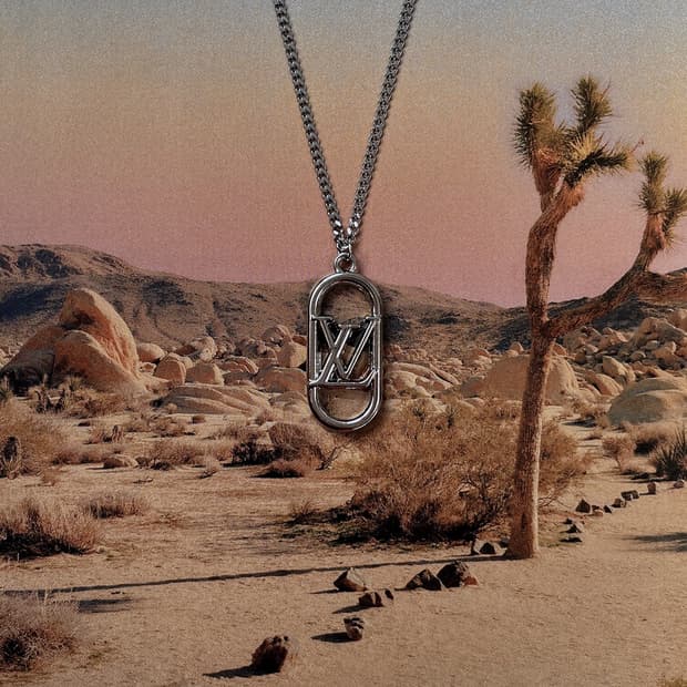 루이비통 더블 프레임 클립 목걸이