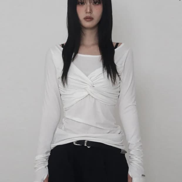 에트오소메   셔링 트위스트 레이어드 롱 슬리브