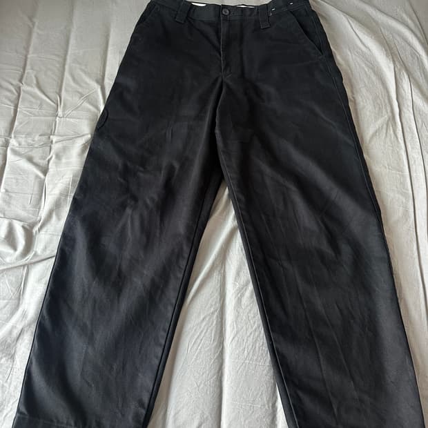 (79) 유니클로u 와이드핏 치노팬츠 블랙