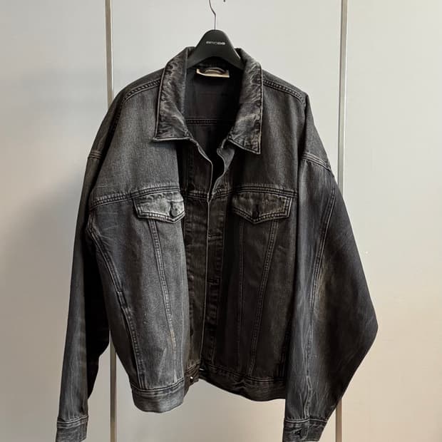 Fear of God Essentials의 블랙 데님 자켓 M 