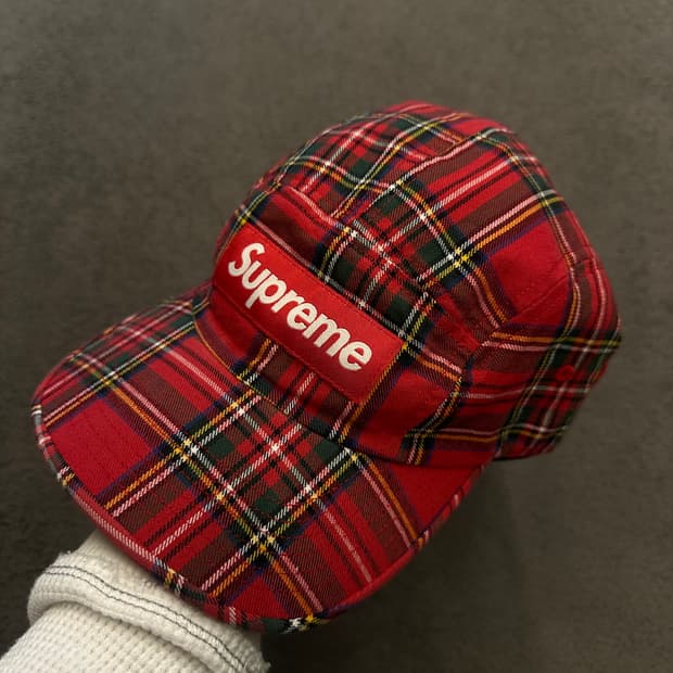 슈프림 치노 워시드 타탄체크 캠프캡 처분 