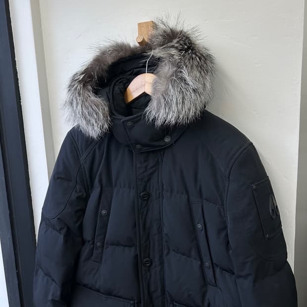 15601 - 17F/W 무스너클 알곤퀸 구스다운 패딩