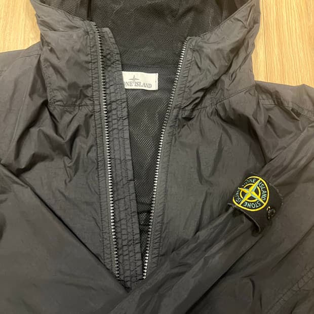 스톤 바람막이 XL 팝니다