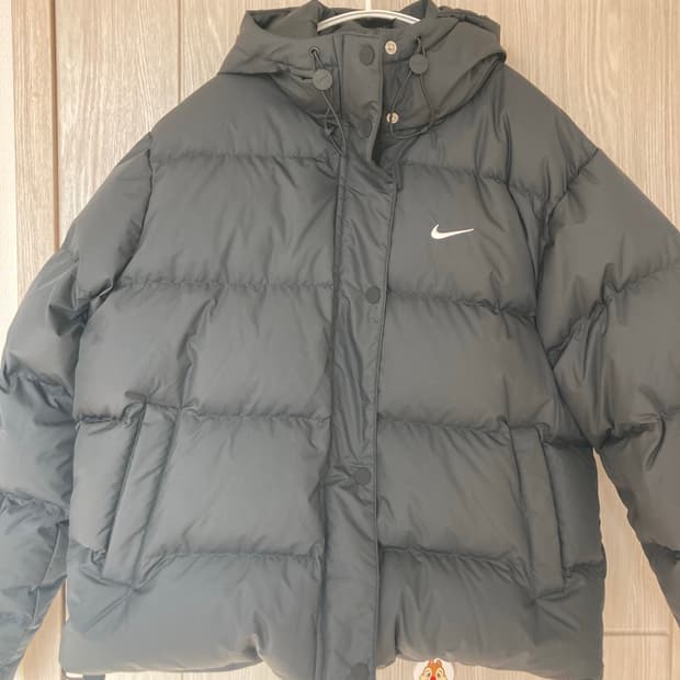 나이키 써마핏 패딩