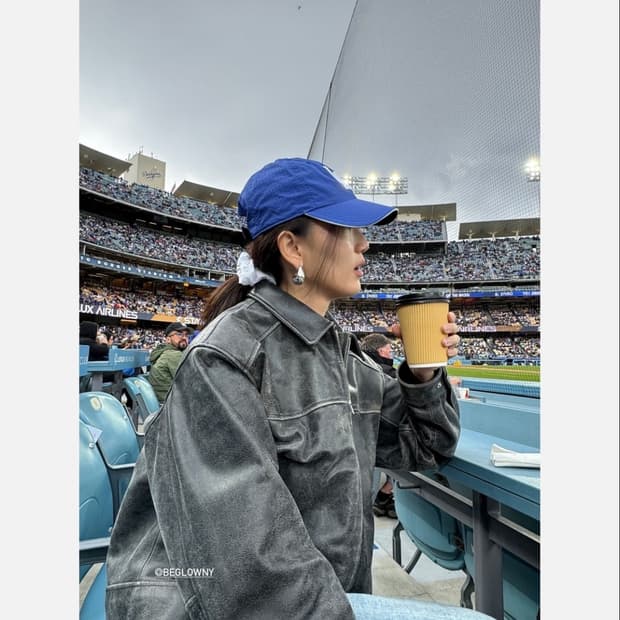 글로니 페이드 레더자켓 레귤러 블랙