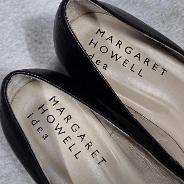 마가렛호웰 블랙 펌프스 블랙 포멀 구두 245