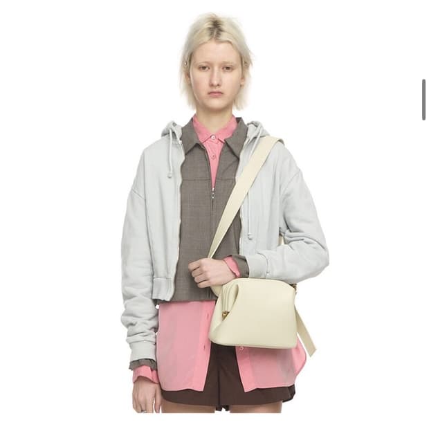 오소이 미니 브롯 백 크림