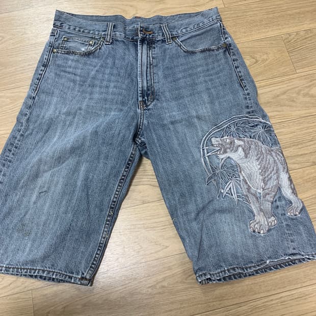 34) 오리엔탈 호랑이&대나무 자수 데님쇼츠