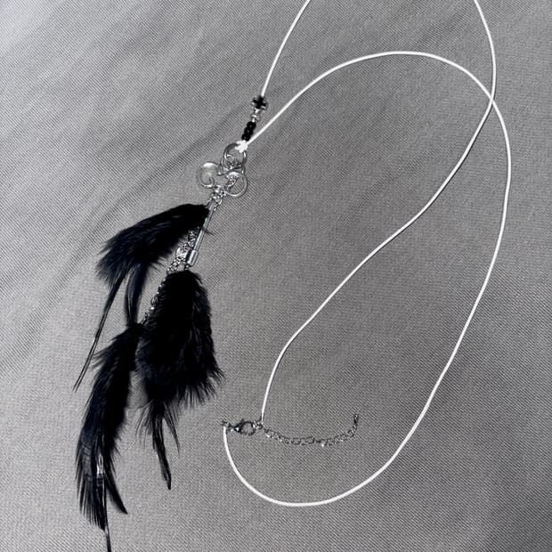 Feather Necklace 001