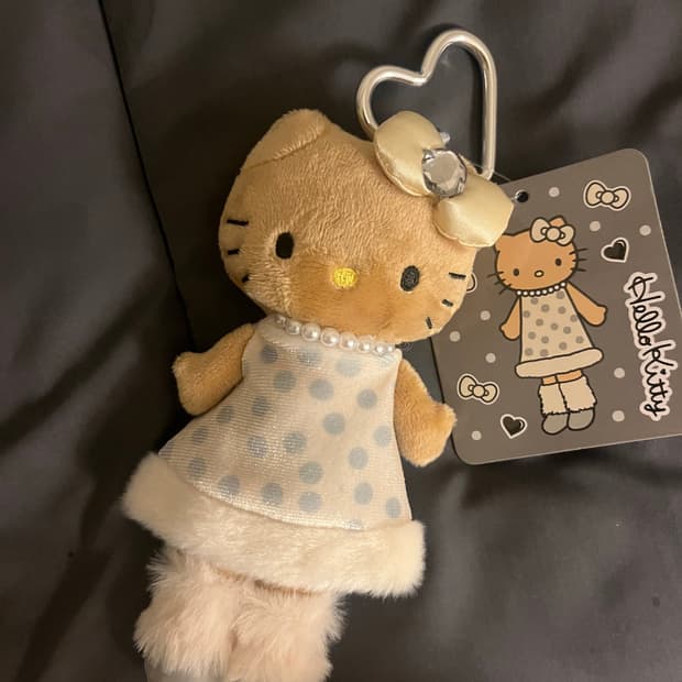 산리오 키티 키링