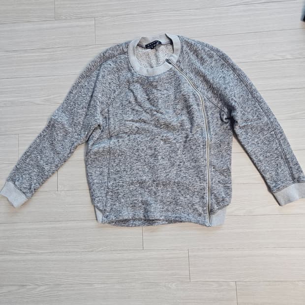 띠어리 니트 그레이