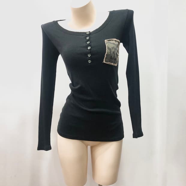 y2k camo patch detail sleeves