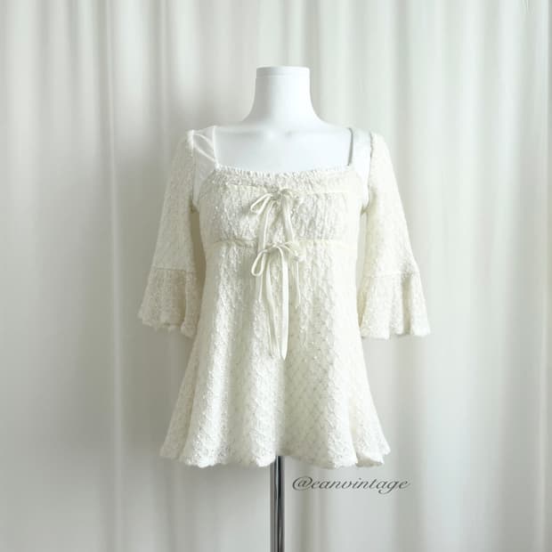 LIZ LISA light cream ribbon knit top 
