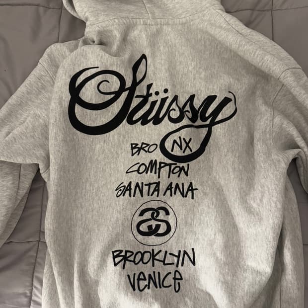 스투시 월드투어 에쉬헤더 후드티