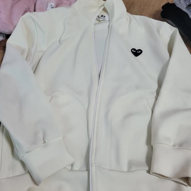 급급처 꼼데가르송 PLAY 트랙 자켓