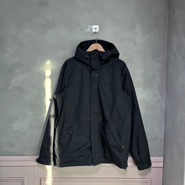 오클리 스노우 자켓 바람막이