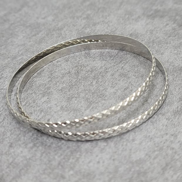 vintage bangle set