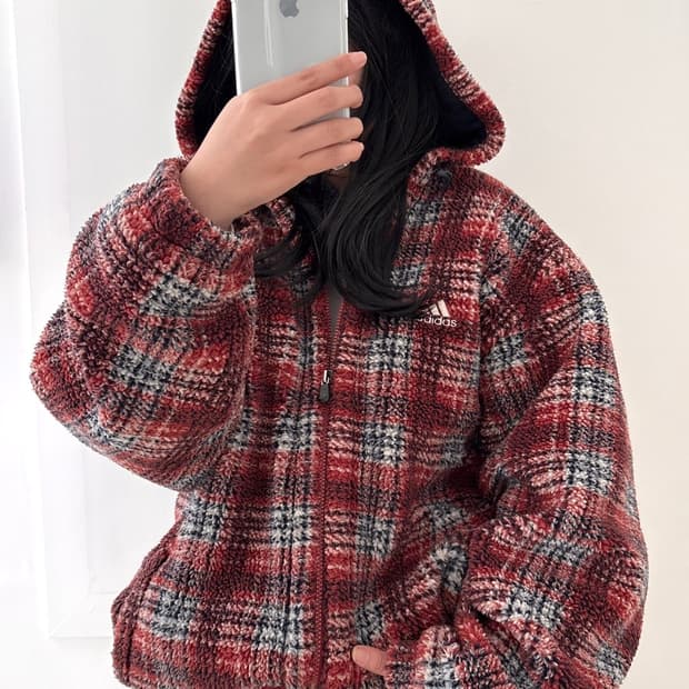 아디다스 레드 체크 후리스 자켓